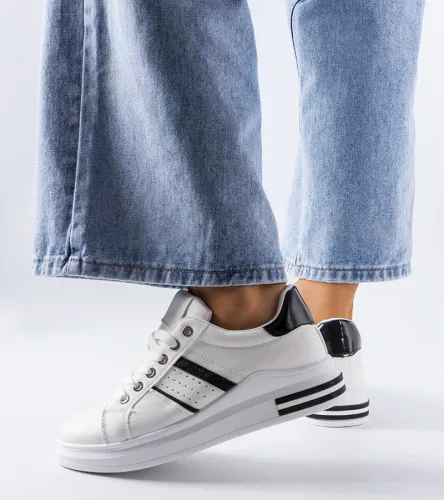 Białe sneakersy na platformie Lanoie 41 na Arena.pl