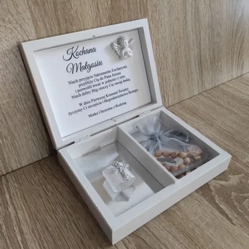 Pudełko na pieniądze prezent Pamiątka I Komunii chrzestnej dziadków aniołek na Arena.pl