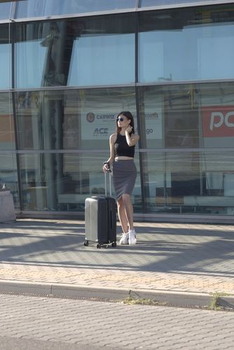 Komplet Wytrzymałych Walizek Podróżnych BAGIA Z Polipropylenu + GRATIS na Arena.pl