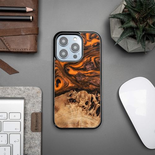 etui bewood unique na iphone 14 pro - orange na Arena.pl