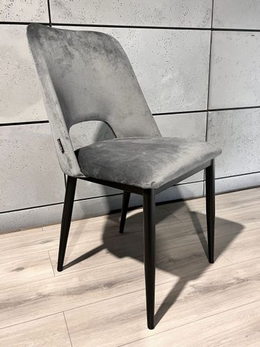 Krzesło tapicerowane GOTI GREY VELVET na Arena.pl
