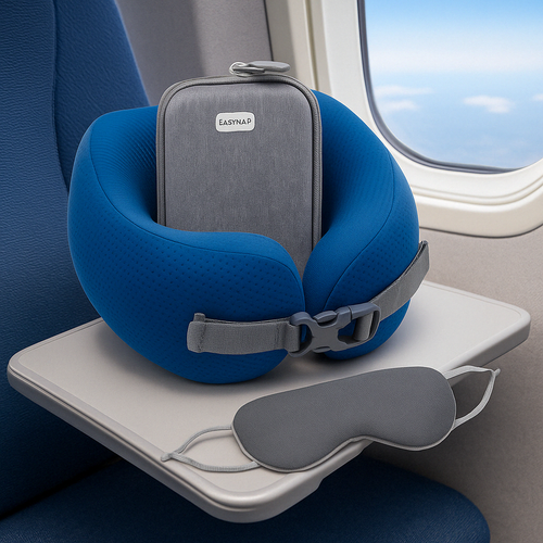 Poduszka podróżna EASY NAP średnia niebieska + opaska na oczy na Arena.pl