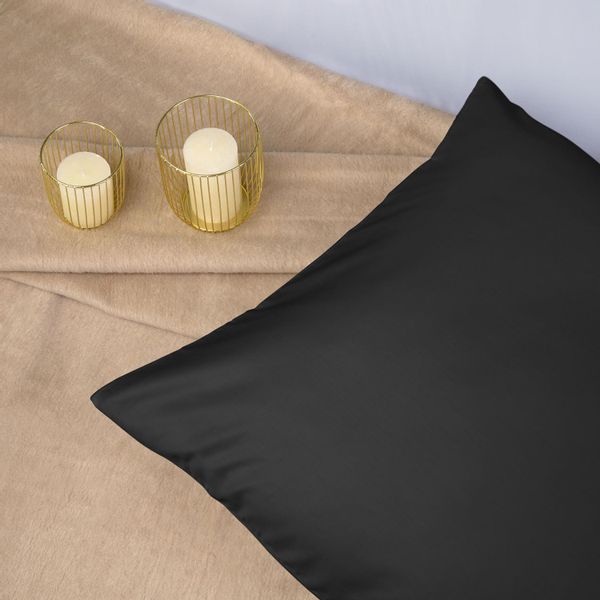 Poszewka satyna bawełniana 40x40 jednobarwna czarna zdjęcie 2