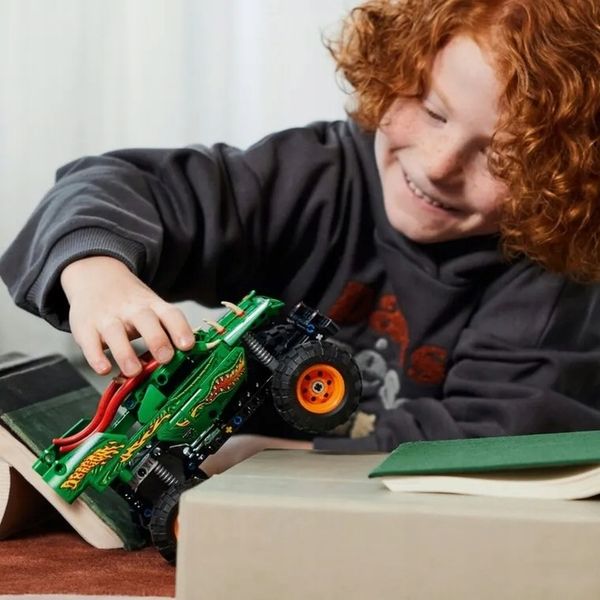 LEGO Technic Monster Jam Dragon Napęd PullBack 2w1 42149 zdjęcie 10