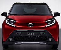 Toyota AYGO X - Listwy CHROM grill Zderzak Atrapa Dekoracyjne Ozdobne 2