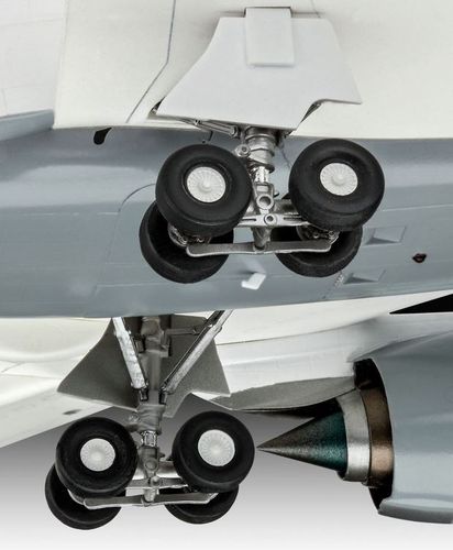 Revell Airbus A350-900 Lufthansa na Arena.pl