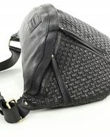 Torebka SKÓRZANA duża nerka PÓŁKSIĘŻYC listonoszka