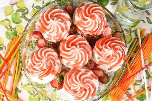 Sos truskawkowy Dijo 1kg POLEWA NA LODY, GOFRY DESERY 21.02.2026 na Arena.pl