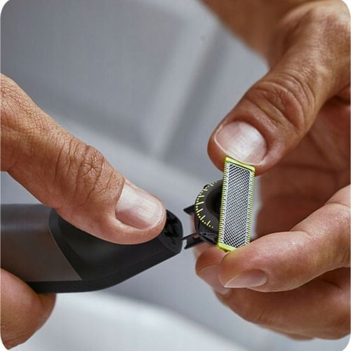 MASZYNKA DO GOLENIA PHILIPS ONEBLADE PRO 360 TRYMER GOLARKA na Arena.pl