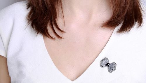 Srebrna broszka Staviori na Arena.pl