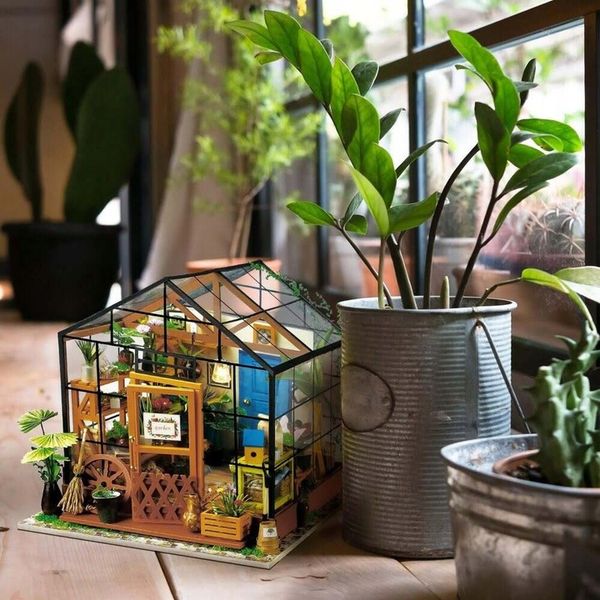 DIY MINIATUROWY DOMEK SZKLARNIA zdjęcie 9