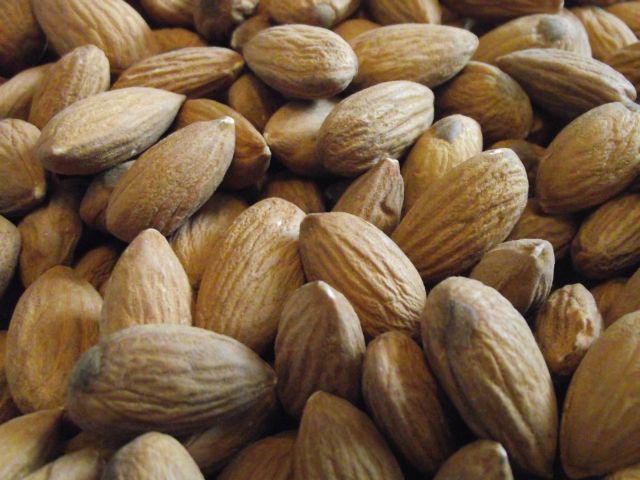 Migdały Całe suszone Australijskie 500g zdjęcie 3
