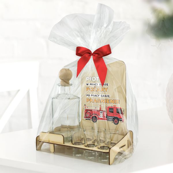 Karafka WÓZ STRAŻACKI kieliszki prezent na URODZINY dla strażaka zdjęcie 5