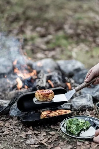 Forma żeliwna na ognisko opiekacz do ziemniaków PETROMAX 1,8 L na Arena.pl