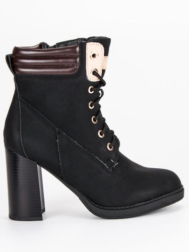 CZARNE BOTKI WORKERY Rozmiar - 40 na Arena.pl