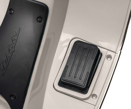 Milly Mally Pojazd na akumulator Vespa GTS Super White na Arena.pl