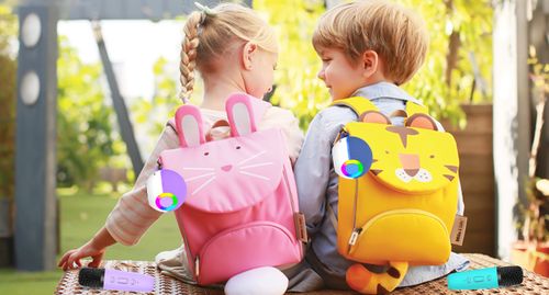 BEZPRZEWODOWY EFEKT ŚWIETLNY KARAOKE STEREO + 2 MIKROFONY na Arena.pl