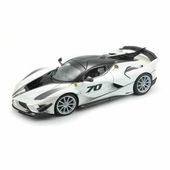 Samochód Bburago Ferrari FXX K-EVO #70 PE 1:18