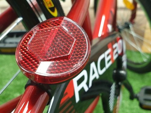 Rowerek dziecięcy dla chłopca 20" CZERWONY + chorągiewka, dzwonek, błotniki na Arena.pl