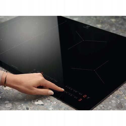 Płyta indukcyjna ELECTROLUX EIS62443 Slim-Fit SenseBoil Czarna na Arena.pl