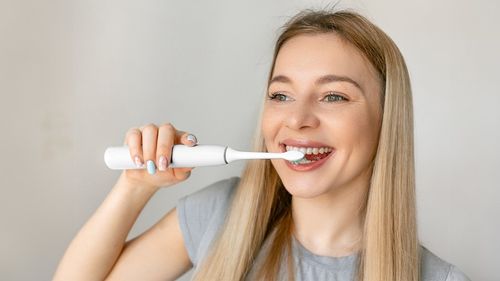 SZCZOTECZKA SONICZNA DO ZĘBÓW ELEKTRYCZNA POLSKIE MENU TRYB INDYWIDUALNY na Arena.pl