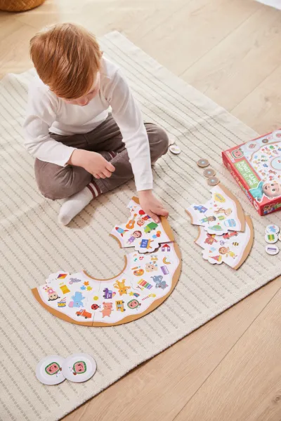 Puzzle, Gra Planszowa, Cocomelon, Pączki, 64 el. zdjęcie 6