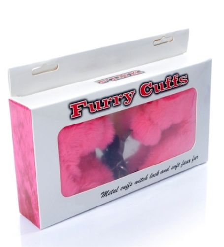 Kajdanki z puszystym różowym futerkiem na Arena.pl