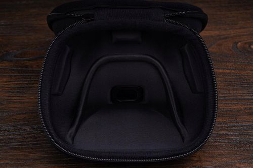 Etui 8BITDO Travel Case for Ultimate Controller Czarny na Arena.pl