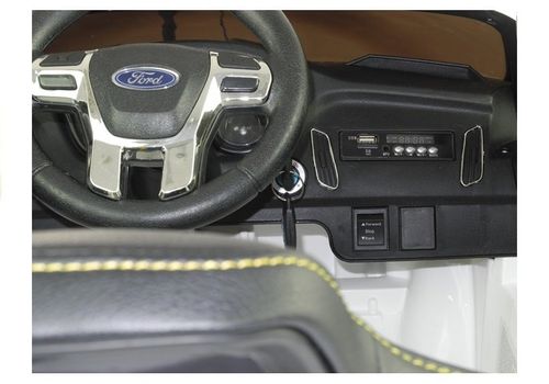 Auto na akumulator Ford Focus RS Białe na Arena.pl