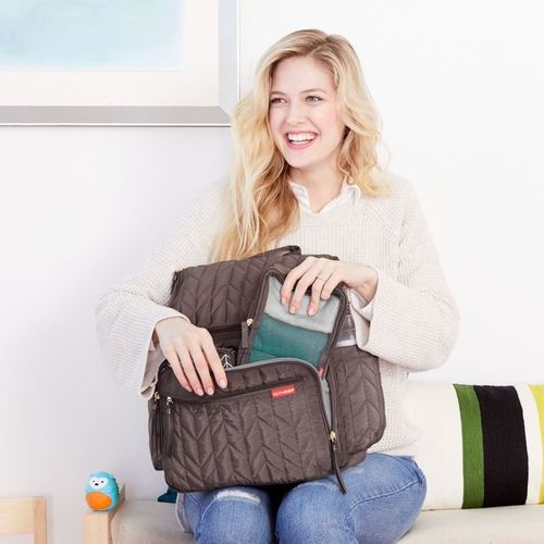 Skip Hop - Plecak Forma Latte na Arena.pl