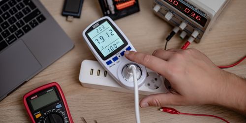 Watomierz Newell na Arena.pl