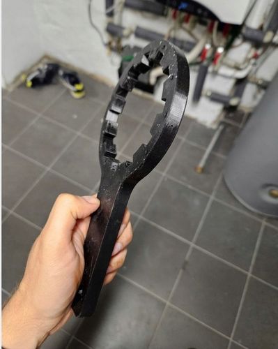 KLUCZ DO KORPUSU FILTRA WODY 10" PASUJE DO UST M WRT BARDZO MOCNY na Arena.pl