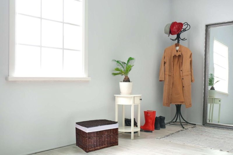 Kufer wiklinowy brązowy 65 L zdjęcie 4