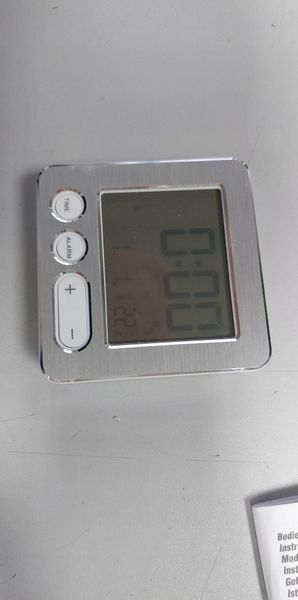 Zegar budzik TFA biały 6,6cm zdjęcie 3