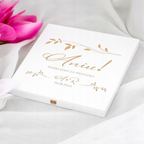 PODZIĘKOWANIA DLA ŚWIADKÓW W PUDEŁKU GRAWEROWANY PREZENT DLA ŚWIADKOWEJ na Arena.pl