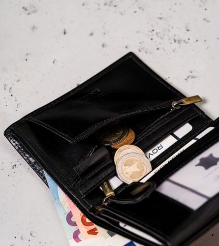 pionowy portfel męski z zasuwanym schowkiem — rovicky na Arena.pl