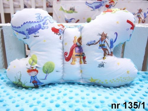 PODUSZKA MOTYLEK na Arena.pl