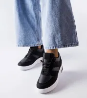 Czarne sneakersy na koturnie CinqMars 40