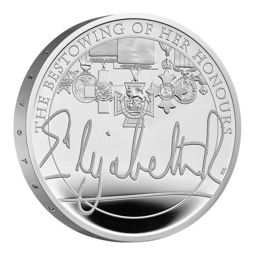 The Queen's Reign Honours and Investitures Srebro £5 2022 Proof na Arena.pl