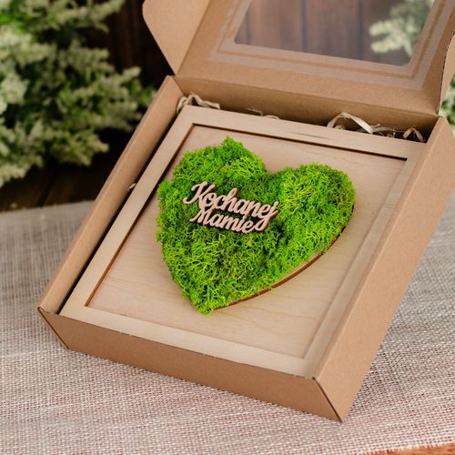 Prezent Na Dzień Matki Serce Wykończone Chrobotkiem W Pudełku na Arena.pl