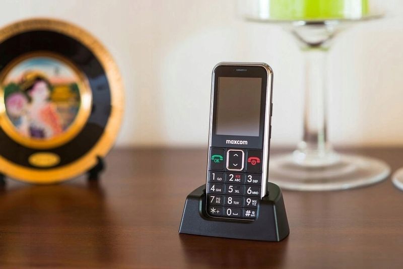 Telefon Maxcom Comfort Mm730 32 Mb Czarny zdjęcie 10