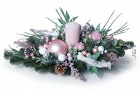 Dekoracja świąteczna stroik na stół różowy ze świecą Boże Narodzenie S25/08