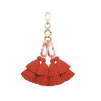 brelok pompon chwost xxl pudrowy brl40kor