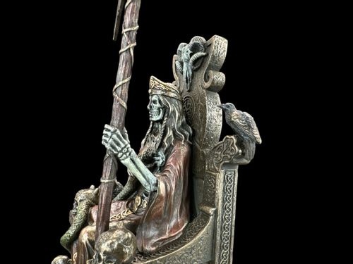 BOGINI HEL SIEDZĄCA NA TRONIE VERONESE  WU77869A4 na Arena.pl