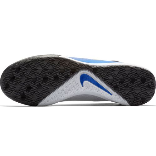 Buty piłkarskie Nike React Phantom r.41 na Arena.pl