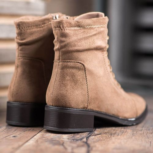 Wiązane Botki r.38 na Arena.pl