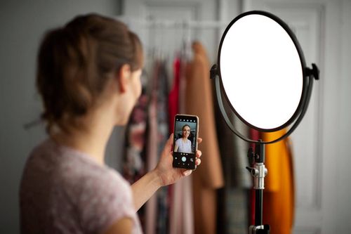 Lampa LED Newell Air Artha na Arena.pl