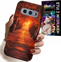 ETUI DO SAMSUNG GALAXY S10E - PARK, JESIEŃ, SPADAJĄCE LIŚCIE, PLECKI