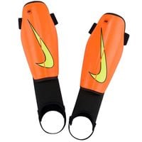 Nagolenniki Nike Charge Junior DX4610-830 S