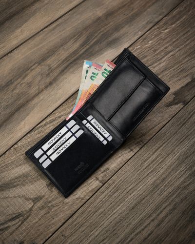 skórzany portfel męski ze zdobionym frontem — buffalo wild na Arena.pl